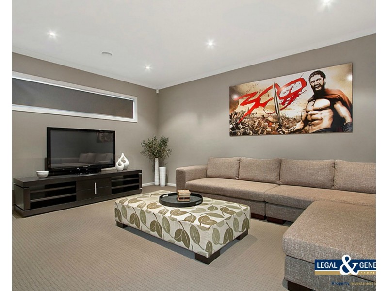 17 Harrison Way, Pakenham VIC 3810