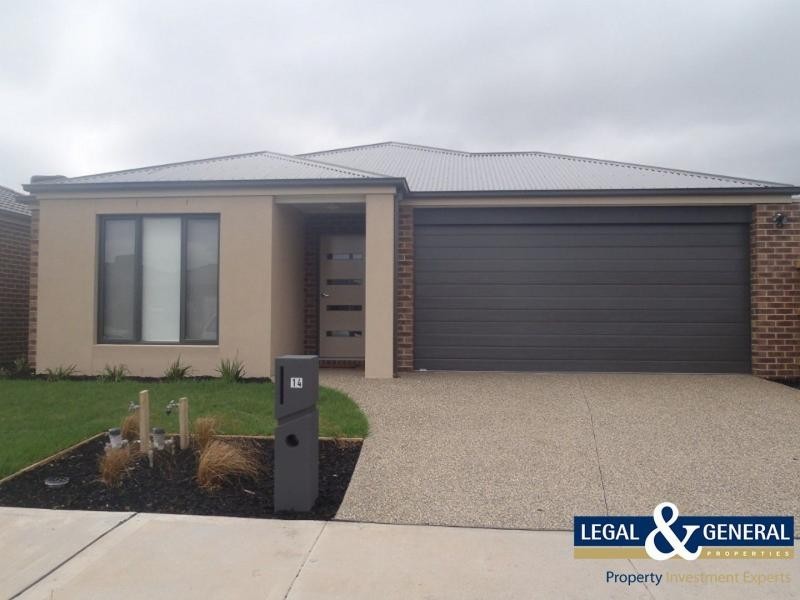 14 Campaspe Street, Clyde North VIC 3978