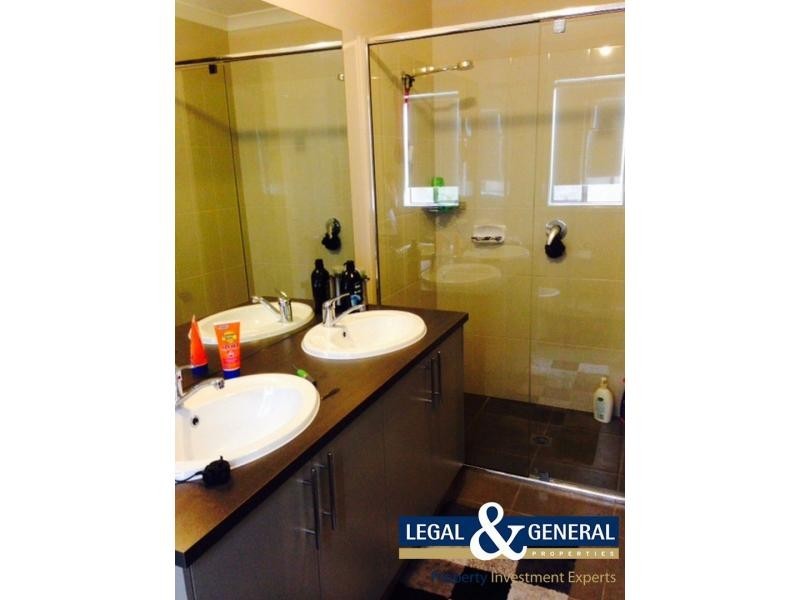 14 Campaspe Street, Clyde North VIC 3978