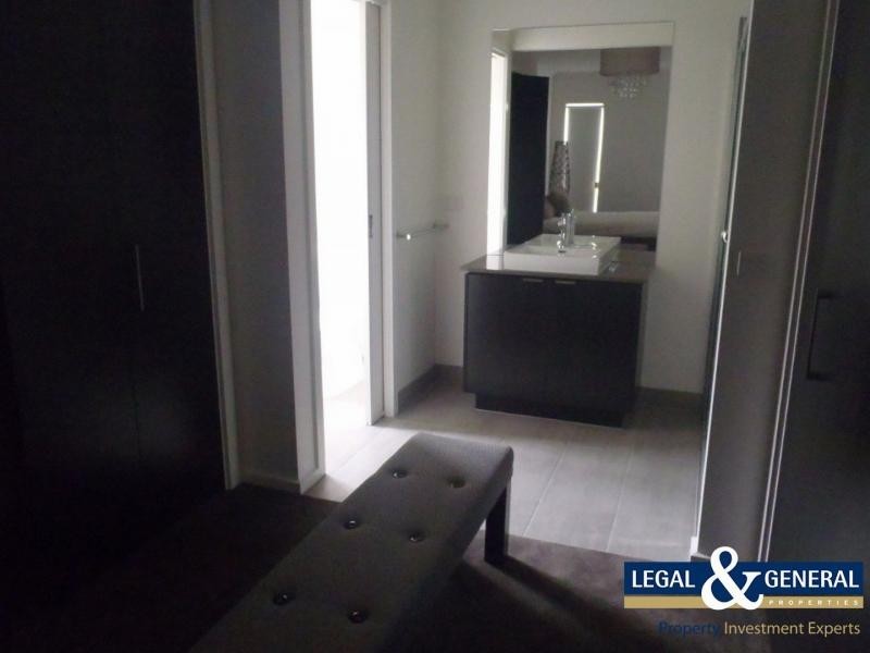 8 Villella Drive, Pakenham VIC 3810