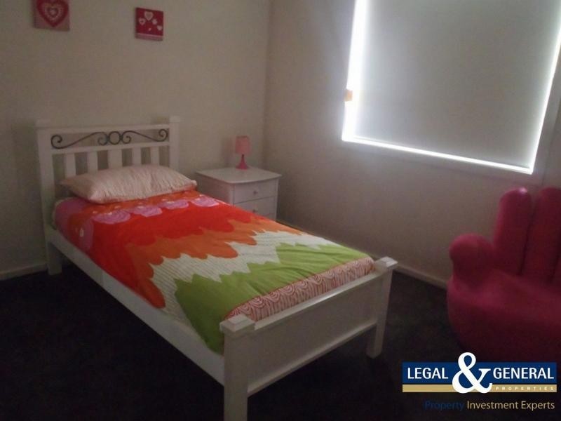 8 Villella Drive, Pakenham VIC 3810