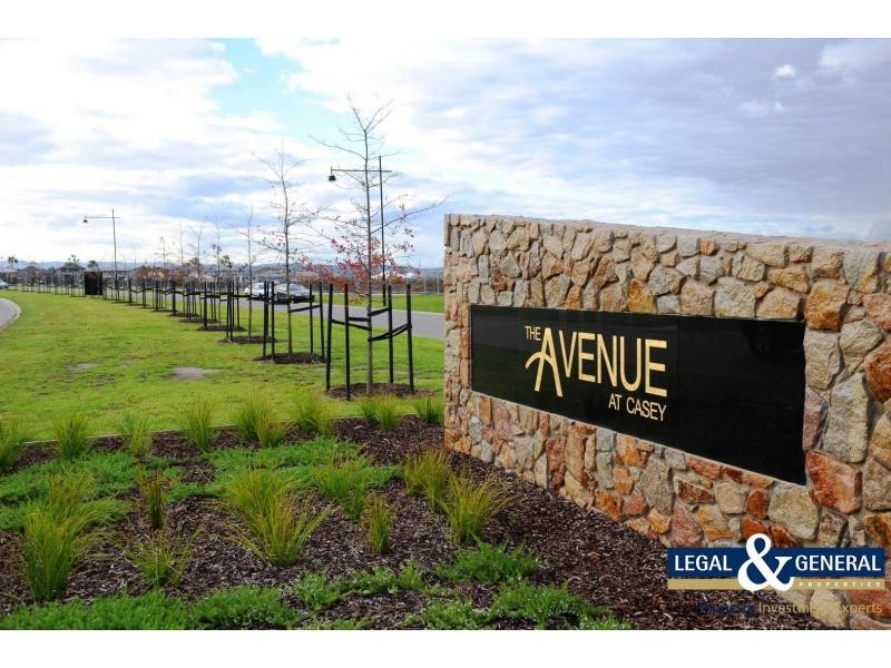 L2818 Wheelers Park Drive, Cranbourne North VIC 3977