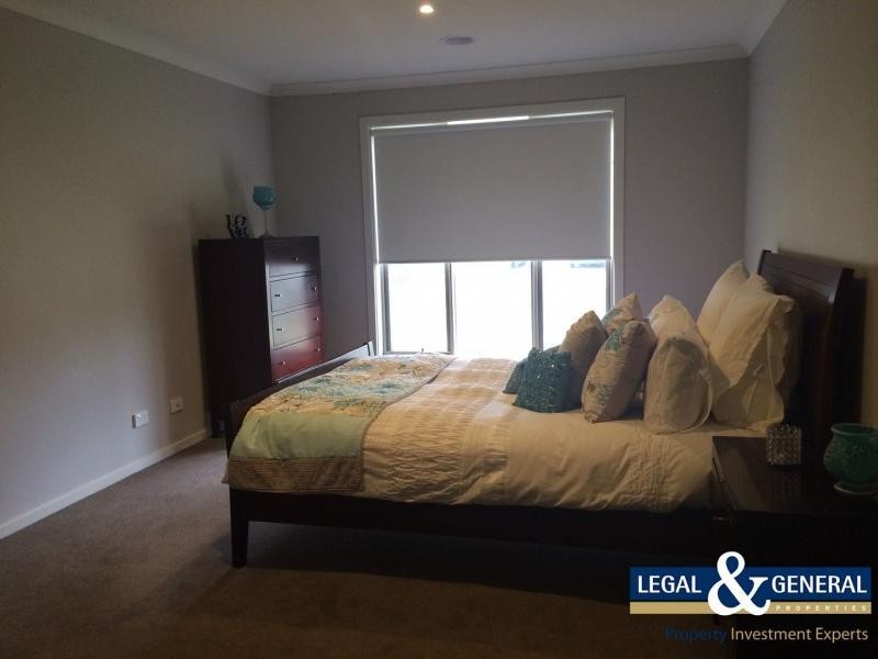 35 Glenelg Street, Clyde North VIC 3978