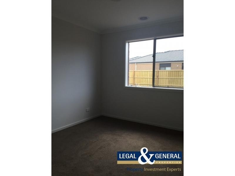 10 Armidale Drive, Ascot, Pakenham VIC 3810