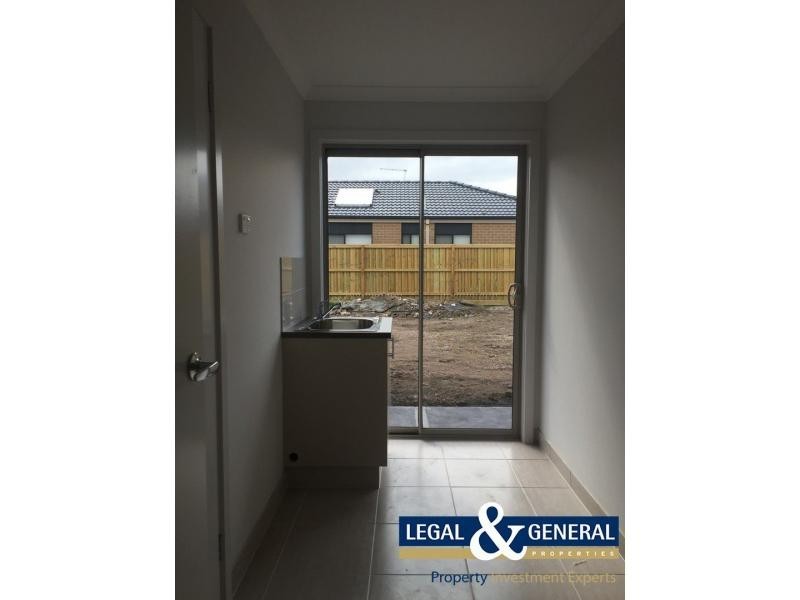 10 Armidale Drive, Ascot, Pakenham VIC 3810