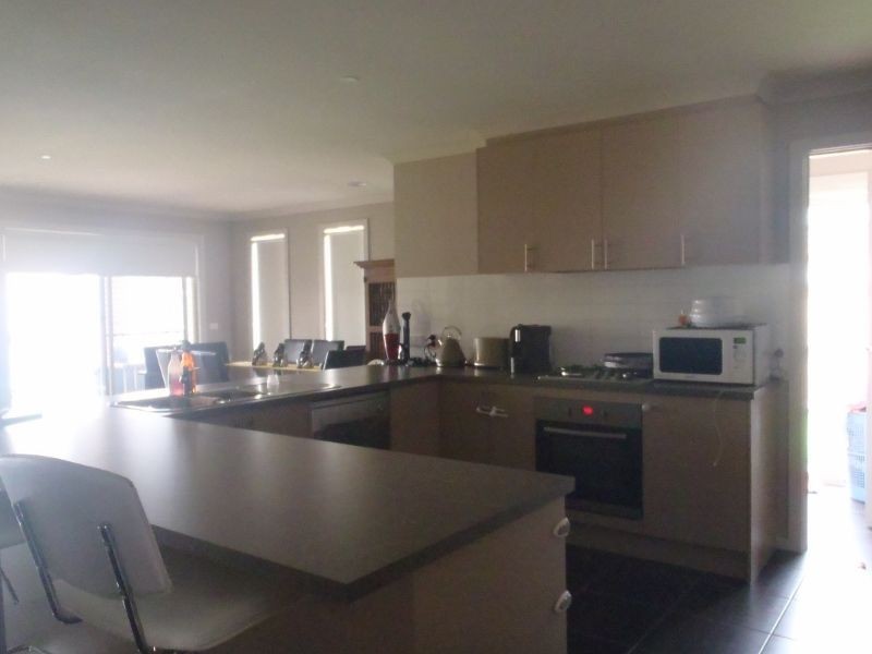 12 Esk Street, Clyde North VIC 3978