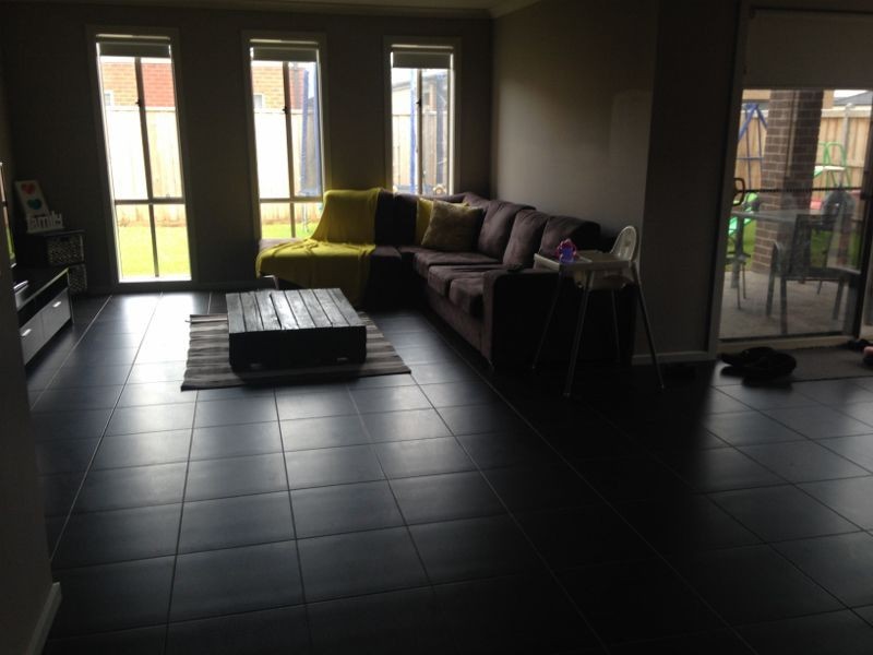 12 Esk Street, Clyde North VIC 3978