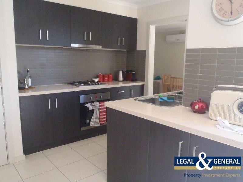 1/38 Manuka Road, Berwick VIC 3806