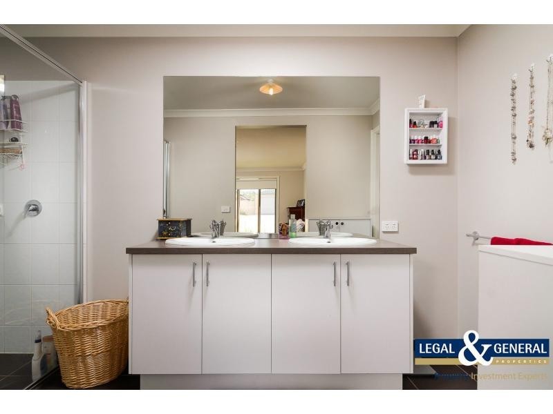 10 Christie Court, Pakenham VIC 3810