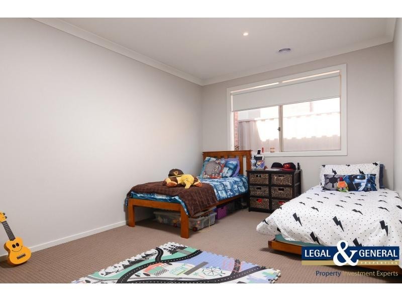 10 Christie Court, Pakenham VIC 3810