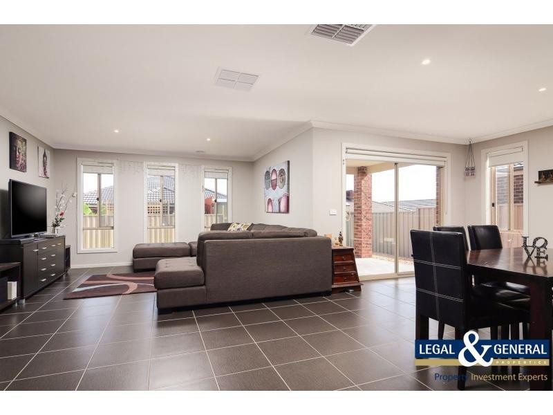 10 Christie Court, Pakenham VIC 3810