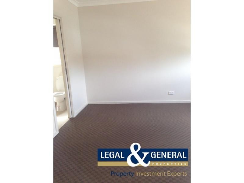 33 Lincoln Avenue, Officer VIC 3809