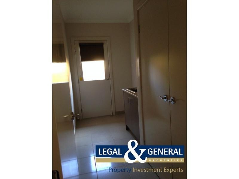 33 Lincoln Avenue, Officer VIC 3809