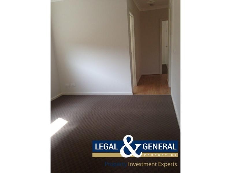 33 Lincoln Avenue, Officer VIC 3809