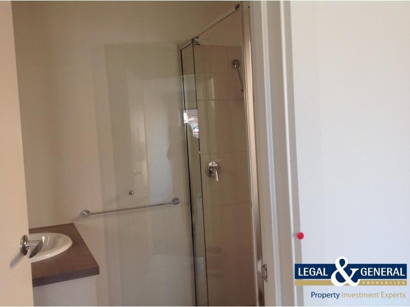 12 Viewgrand Drive, Pakenham VIC 3810