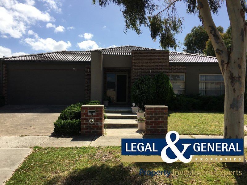 15 Flash Dan Drive, Cranbourne East VIC 3977