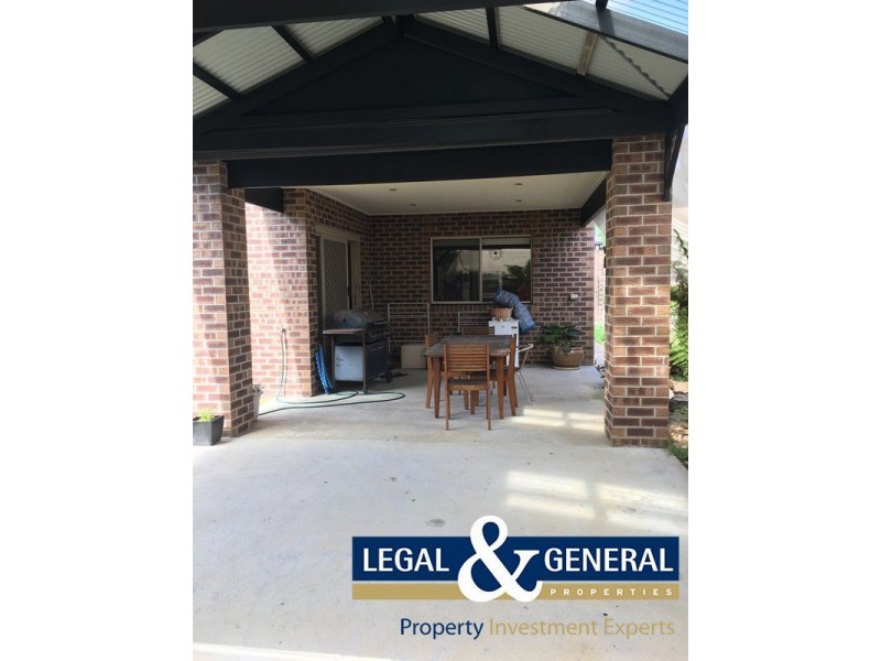 15 Flash Dan Drive, Cranbourne East VIC 3977