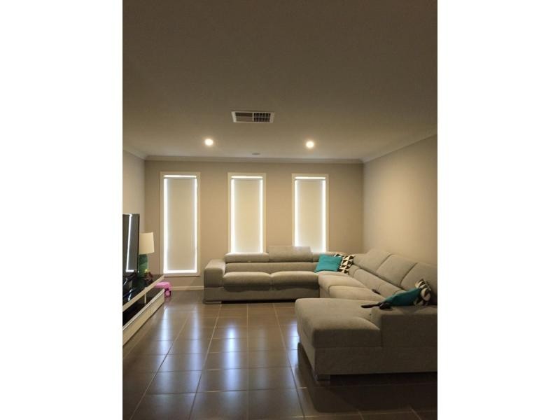 25 Joanne Way, Officer VIC 3809