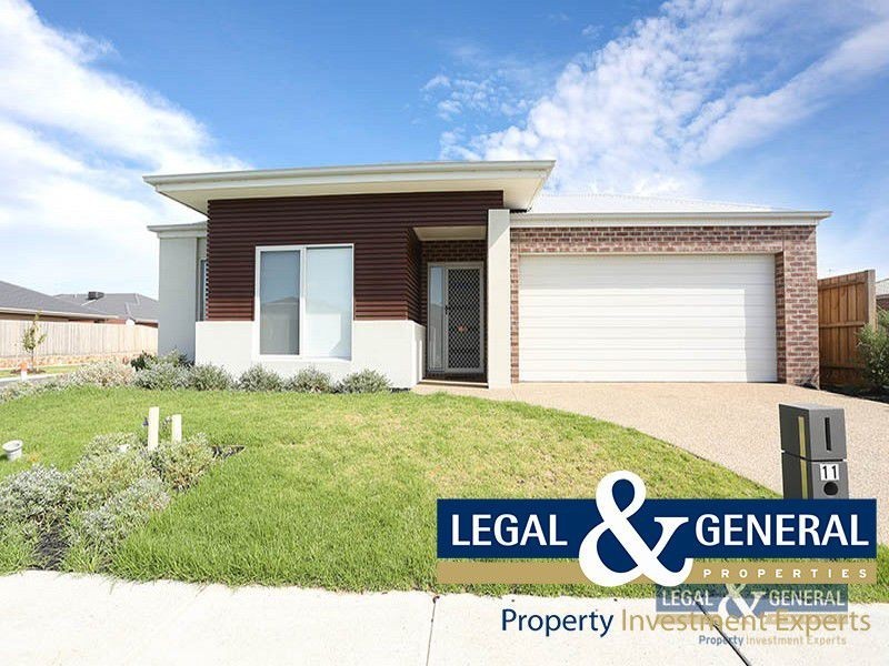 11 Simon Avenue, Officer VIC 3809