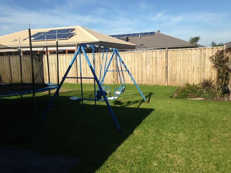 69 Donohue Street, Cranbourne East VIC 3977