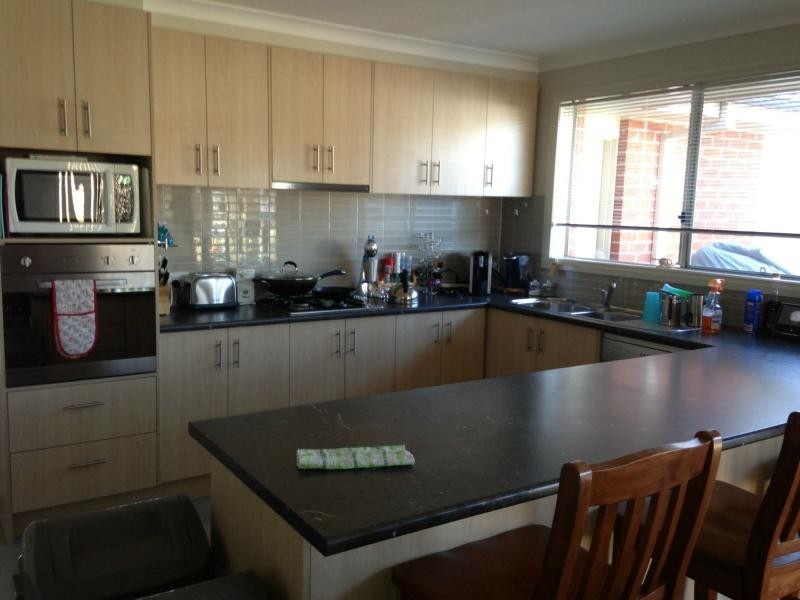Pakenham VIC 3810