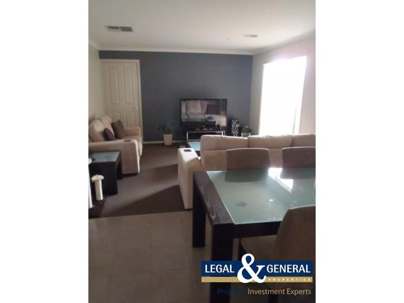 80 Thunderbolt Drive, Cranbourne East VIC 3977