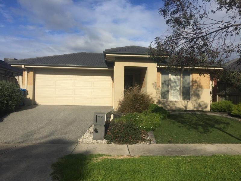 77 Donohue Street, Cranbourne East VIC 3977