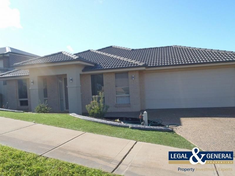 16 Skipton Street, Drouin VIC 3818