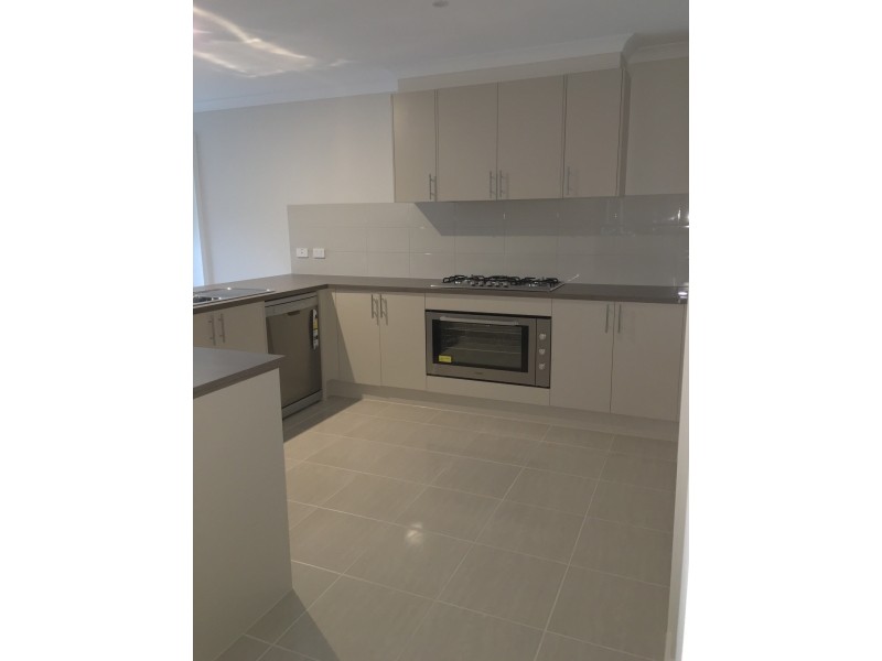 22 Viewgrand Drive, Pakenham VIC 3810