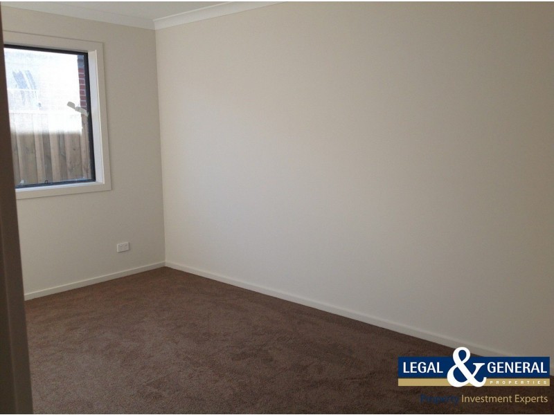 22 Viewgrand Drive, Pakenham VIC 3810