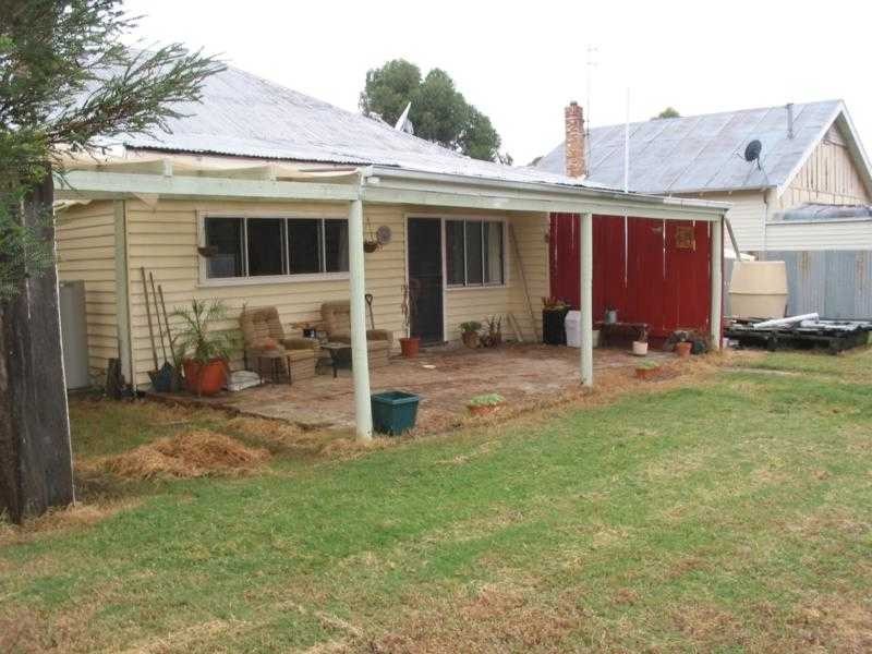 34 Vernon Street, Korong Vale VIC 3520