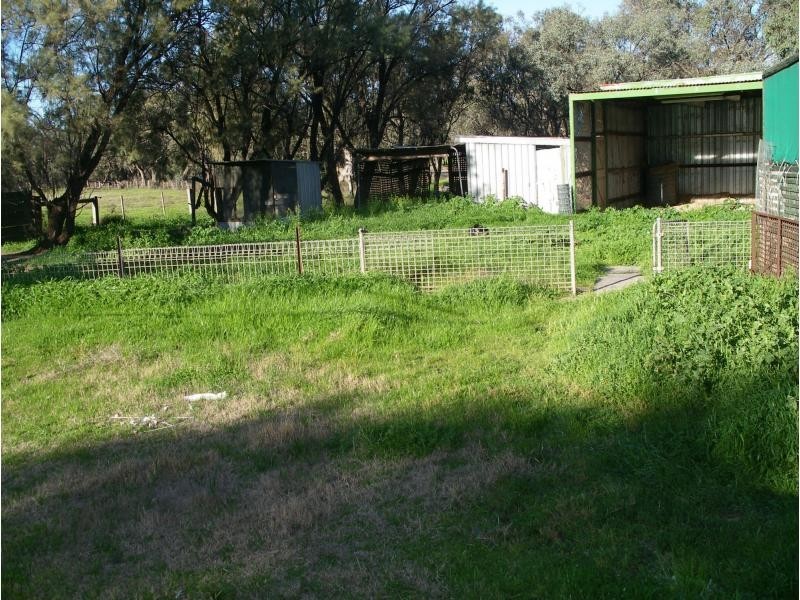 1963 Echuca Serpentine Road, Calivil VIC 3573