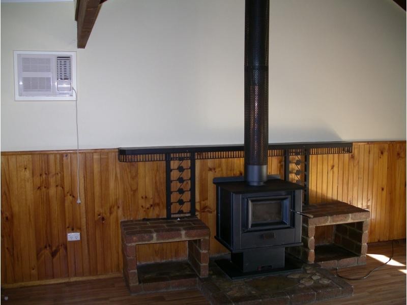 50 Faraday Street, Neilborough VIC 3570