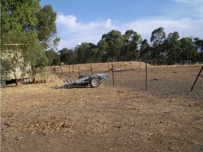 33 Christie Street, Myers Flat VIC 3556