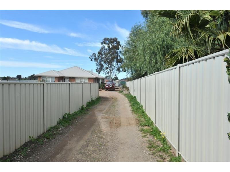 228 Midland Highway, Epsom VIC 3551