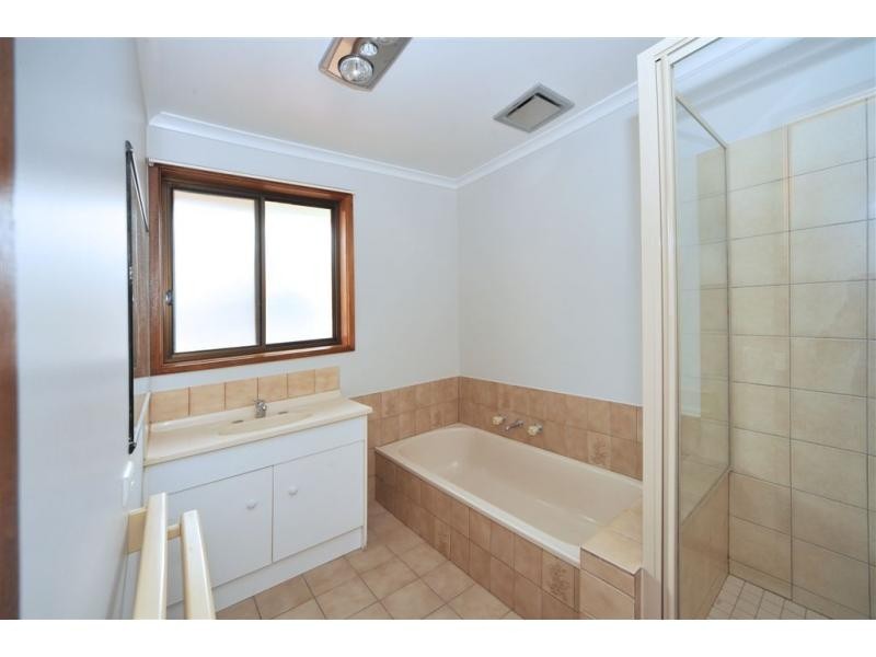 2/371 Napier Street, White Hills VIC 3550