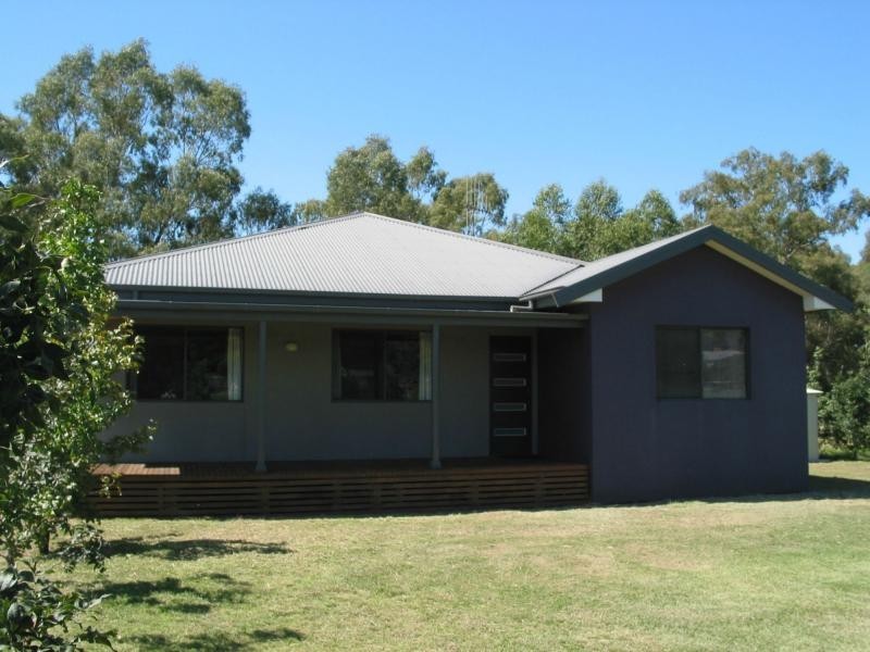 133 High Street, Wedderburn VIC 3518