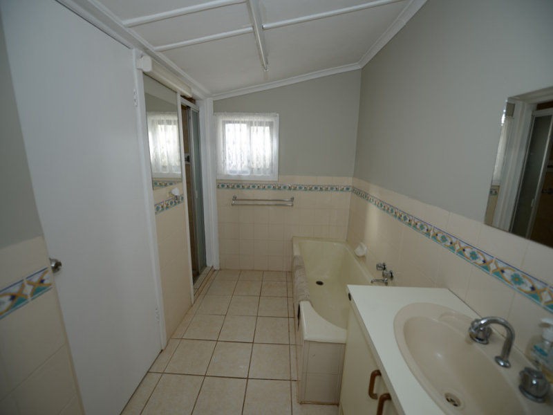 6 View Street, Charlton VIC 3525