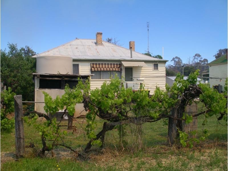 11 Wilson Street, Wedderburn VIC 3518