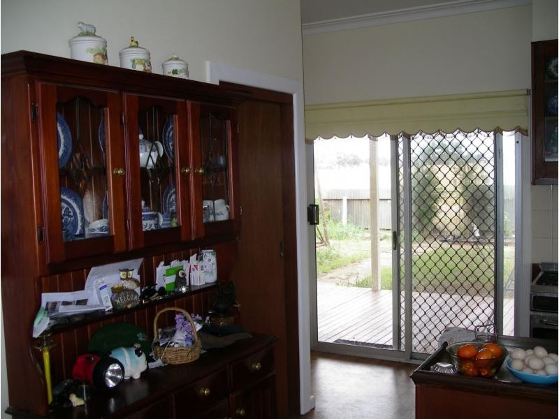 27 Golf Links Road, Charlton VIC 3525