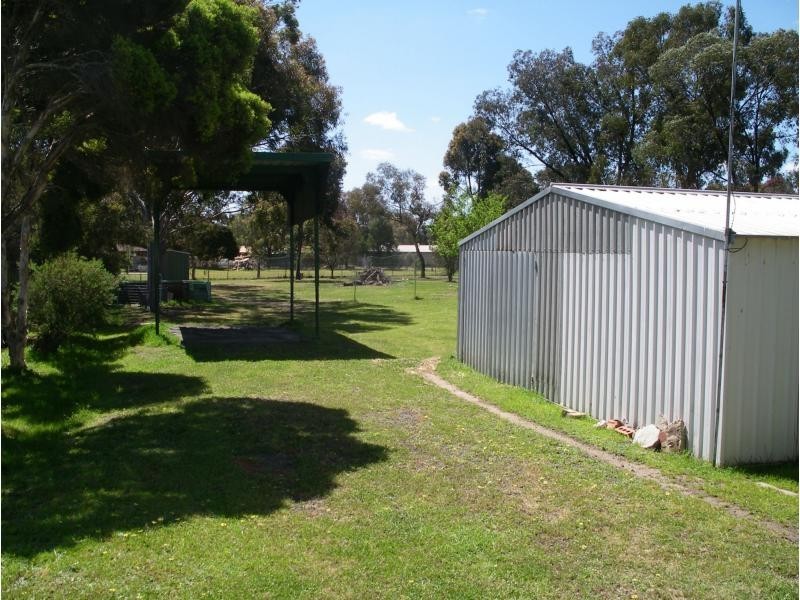 14 Viola Road, Huntly VIC 3551