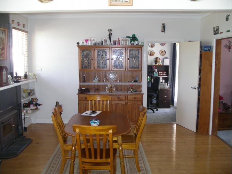 98 Hannon Street, Sea Lake VIC 3533