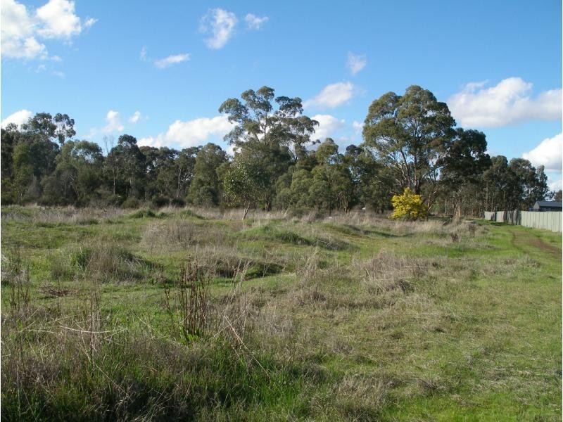 178a Off Symbester Court, Eaglehawk VIC 3556