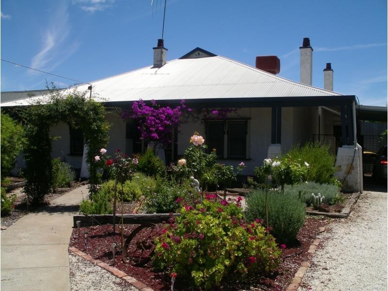 63 Hannon Street, Sea Lake VIC 3533