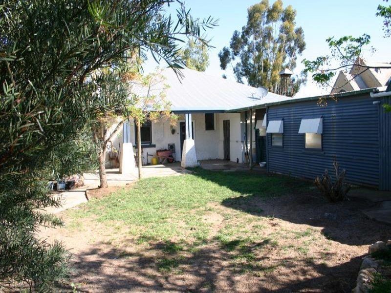63 Hannon Street, Sea Lake VIC 3533