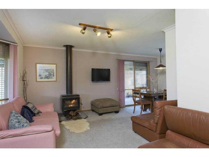 349 Waanyarra Road, Dunolly VIC 3472