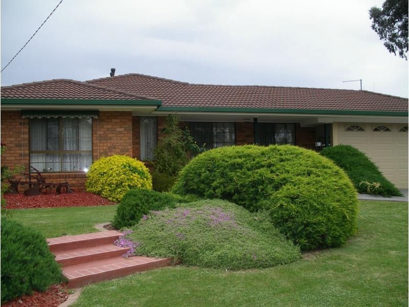 32 Averys Road, Eaglehawk VIC 3556