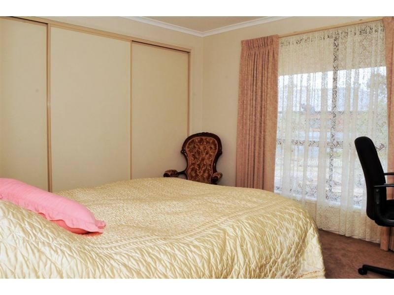 32 Averys Road, Eaglehawk VIC 3556