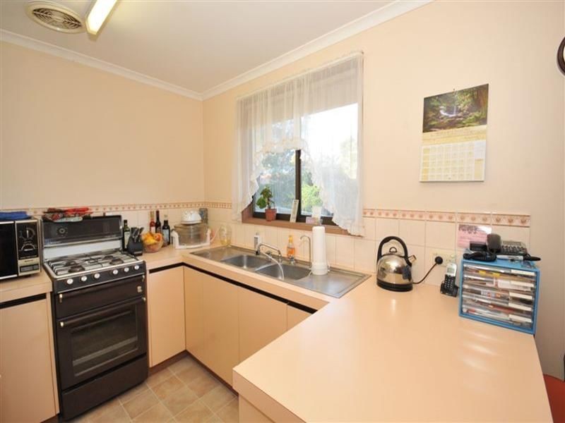 6 Davidson Street, Eaglehawk VIC 3556
