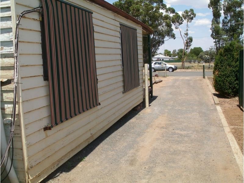 65 Hannon Street, Sea Lake VIC 3533